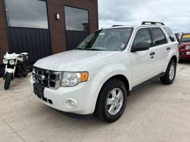 2010 FORD ESCAPE SUV 4-CYL, 2.5 LITER XLT SPORT UTILITY 4D