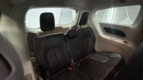 2020 CHRYSLER VOYAGER