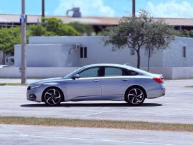 2019 HONDA ACCORD