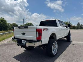 2019 FORD F250 SUPER DUTY CREW CAB PICKUP V8, TURBO DIESEL, 6.7 LITER LARIAT PICKUP 4D 6 3/4 FT