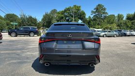 2022 Lexus Is - Image 5
