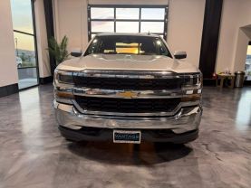 2017 CHEVROLET SILVERADO 1500 CREW CAB PICKUP V8, ECOTEC3, 5.3 LITER LT PICKUP 4D 6 1/2 FT