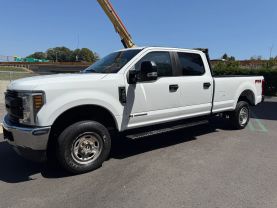 2019 FORD F250 SUPER DUTY CREW CAB PICKUP V8, TURBO DIESEL, 6.7 LITER XL PICKUP 4D 8 FT