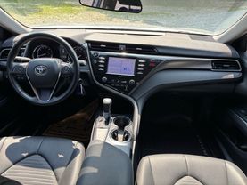 2020 TOYOTA CAMRY SEDAN 4-CYL, 2.5 LITER SE SEDAN 4D at T&T Repairables - used car dealership in Spencer, Indiana.