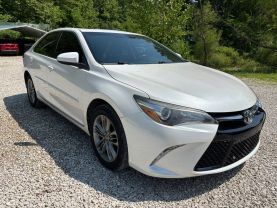 2017 TOYOTA CAMRY SEDAN 4-CYL, 2.5 LITER SE SEDAN 4D at T&T Repairables - used car dealership in Spencer, Indiana.