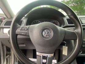 2014 VOLKSWAGEN PASSAT
