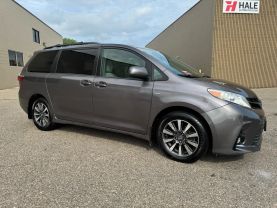 2019 TOYOTA SIENNA VAN V6, 3.5 LITER LE MINIVAN 4D