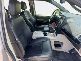 2017 DODGE GRAND CARAVAN PASSENGER PASSENGER V6, FLEX FUEL, 3.6 LITER SXT MINIVAN 4D