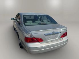 2004 TOYOTA AVALON