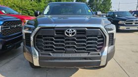 2024 Toyota Tundra Crewmax - Image 2