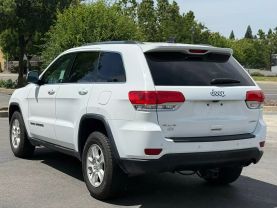 2017 JEEP GRAND CHEROKEE SUV V6, VVT, 3.6 LITER LAREDO E SPORT UTILITY 4D