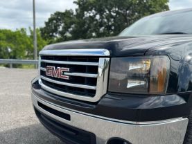 2013 GMC SIERRA 1500 CREW CAB PICKUP V8, FLEX FUEL, 5.3 LITER SLE PICKUP 4D 5 3/4 FT