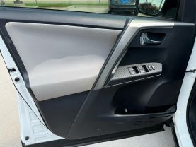 2015 TOYOTA RAV4 SUV 4-CYL, 2.5 LITER XLE SPORT UTILITY 4D