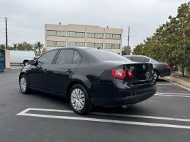 2010 VOLKSWAGEN JETTA SEDAN 5-CYL, 2.5 LITER S SEDAN 4D