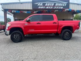 2015 TOYOTA TUNDRA CREWMAX PICKUP V8, FLEX FUEL, 5.7 LITER SR5 PICKUP 4D 5 1/2 FT