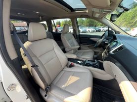 2017 Honda Pilot Ex-l W/navigation Sport Utility 4d - Image 23