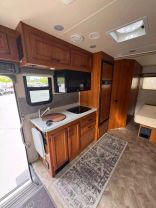 2017 JAYCO MELBOURNE - - 24M