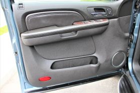 2007 GMC YUKON SUV V8, 6.2 LITER DENALI SPORT UTILITY 4D