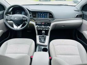 2020 HYUNDAI ELANTRA - 4-CYL, 2.0 LITER SEL SEDAN 4D