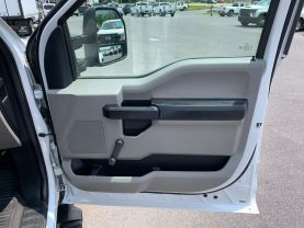 2020 FORD F250 SUPER DUTY CREW CAB 8FT KNAPHEIDE SERVICE BED TRUCK SERVICE/UTILITY TRUCKS V8, FLEX FUEL, 6.2 LITER XL PICKUP 4D 8 FT - Eddies Auto Sales