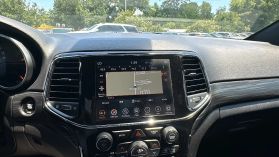 2020 Jeep Grand Cherokee - Image 35