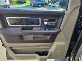 2012 RAM 1500 CREW CAB