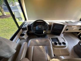 Used 2019 THOR MOTOR COACH WINDSPORT - - 29M - LA Auto Star located in Virginia Beach, VA