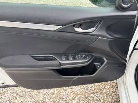 2017 HONDA CIVIC SEDAN 4-CYL, I-VTEC, 2.0 LITER EX SEDAN 4D at T&T Repairables - used car dealership in Spencer, Indiana.