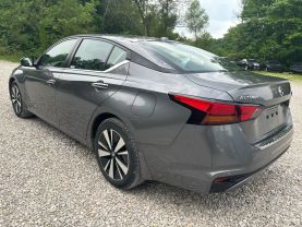 2022 NISSAN ALTIMA SEDAN 4-CYL, 2.5 LITER 2.5 SV SEDAN 4D at T&T Repairables - used car dealership in Spencer, Indiana.
