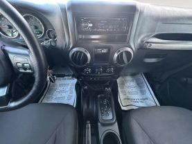 2015 Jeep Wrangler Unlimited Sport S Suv 4d - Image 11