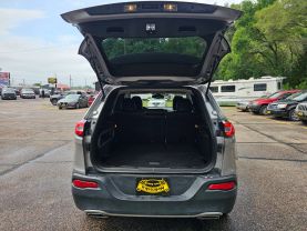 2017 JEEP CHEROKEE SUV V6, 3.2 LITER LIMITED SPORT UTILITY 4D
