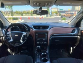 2017 CHEVROLET TRAVERSE SUV V6, 3.6 LITER LT SPORT UTILITY 4D - The Auto Lot