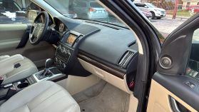 2014 Land Rover Lr2 - Image 21