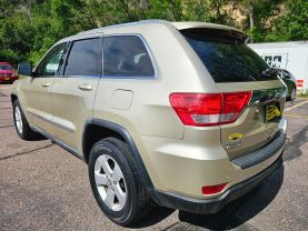 2011 JEEP GRAND CHEROKEE SUV V6, FLEX FUEL, 3.6 LITER LAREDO SPORT UTILITY 4D