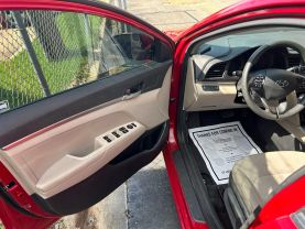 2019 HYUNDAI ELANTRA SEDAN 4-CYL, 2.0 LITER SE SEDAN 4D