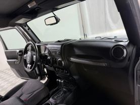 2016 JEEP WRANGLER