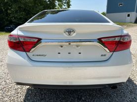 2017 TOYOTA CAMRY SEDAN 4-CYL, 2.5 LITER SE SEDAN 4D at T&T Repairables - used car dealership in Spencer, Indiana.