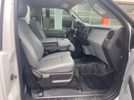 2012 FORD F550 SUPER DUTY REGULAR CAB 18FT BOX TRUCK WITH 2,000 LBS LIFTGATE BOX TRUCKS V8, TURBO DIESEL, 6.7 LITER 165" W.B. 2D - Eddies Auto Sales