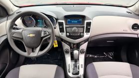 2015 Chevrolet Cruze - Image 19