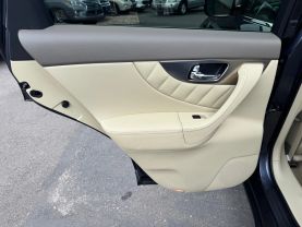 2010 INFINITI FX SUV V6, 3.5 LITER FX35 SPORT UTILITY 4D