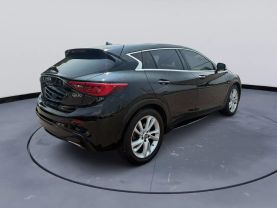 2018 INFINITI QX30 SUV 4-CYL, TURBO, 2.0 LITER LUXURY SPORT UTILITY 4D