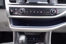 2017 TOYOTA HIGHLANDER SUV V6, 3.5 LITER LE SPORT UTILITY 4D