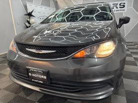 2020 CHRYSLER VOYAGER