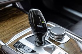 2016 Bmw 7 Series - Image 30