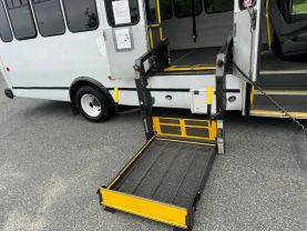2015 FORD E450 SUPER DUTY CUTAWAY CUTAWAY V10, 6.8 LITER CUTAWAY VAN 2D