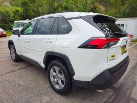 2022 TOYOTA RAV4 HYBRID SUV 4-CYL, HYBRID, 2.5 LITER XLE SPORT UTILITY 4D