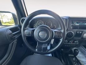 2015 Jeep Wrangler Unlimited Sport S Suv 4d - Image 12