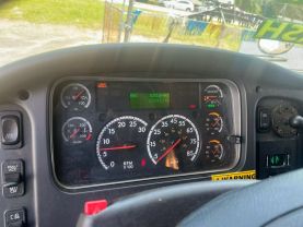 2016 FREIGHTLINER M106