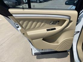 2015 FORD TAURUS SEDAN V6, 3.5 LITER SE SEDAN 4D at Motors On Wheels - used car dealership in Houston, Texas.