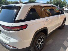 2024 JEEP GRAND CHEROKEE SUV V6, VVT, 3.6 LITER LIMITED SPORT UTILITY 4D